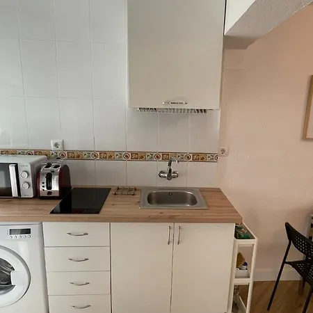 Appartement Fedriani Bright And Cosy